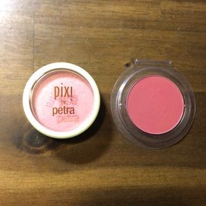 3/$20 : Pixi by Petra blush